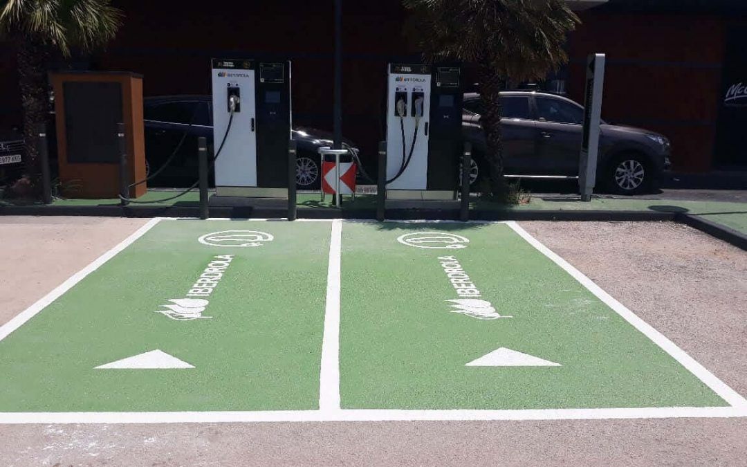 El McDonalds de Denia, Alicante, ya tiene su PRVE (punto de recarga vehículo eléctrico)